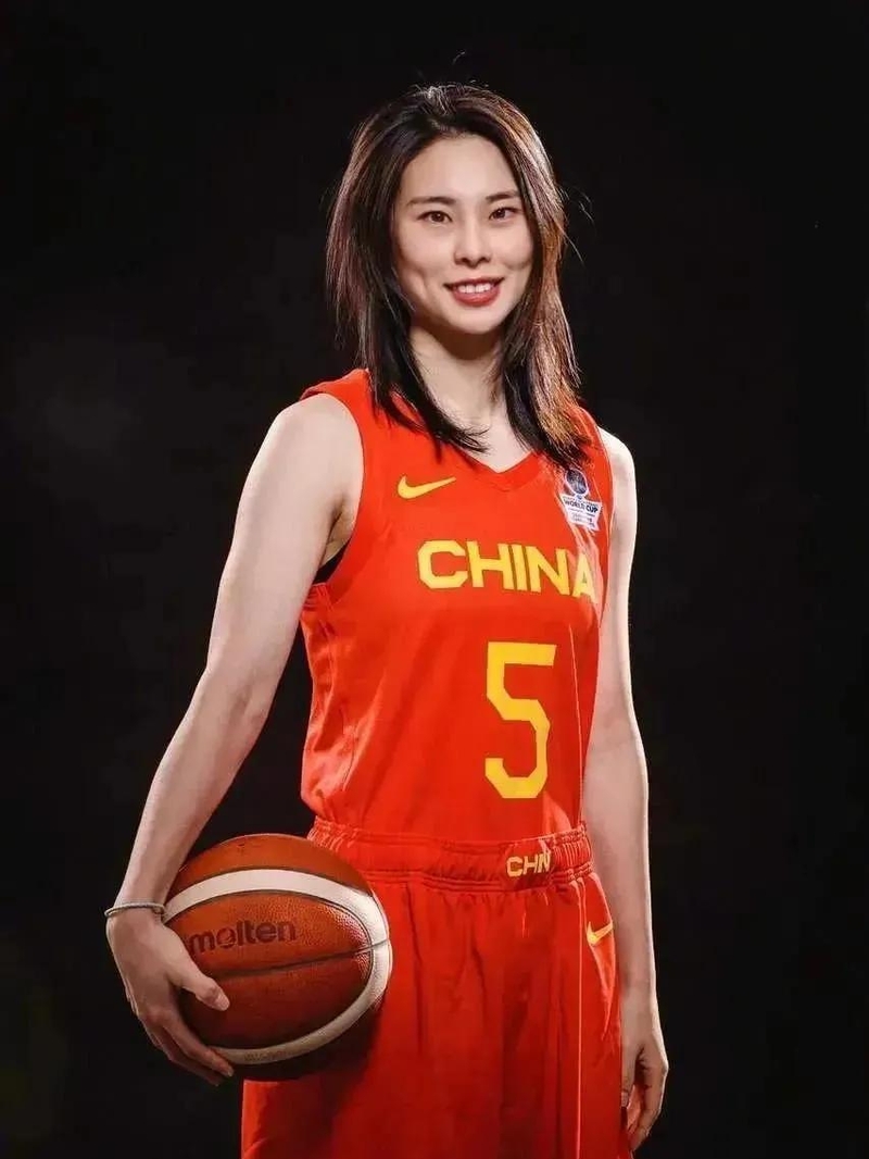 问鼎国际-庐州猛虎队险胜剑门猛虎队，体操邀请赛上演关键失误成转折！球迷期待下一战的简单介绍