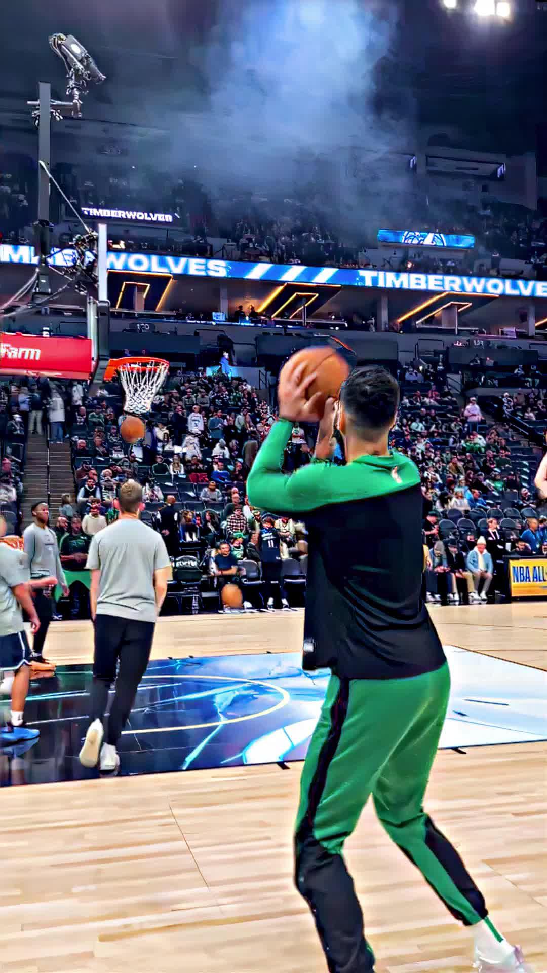 问鼎国际- 塔图姆首发 